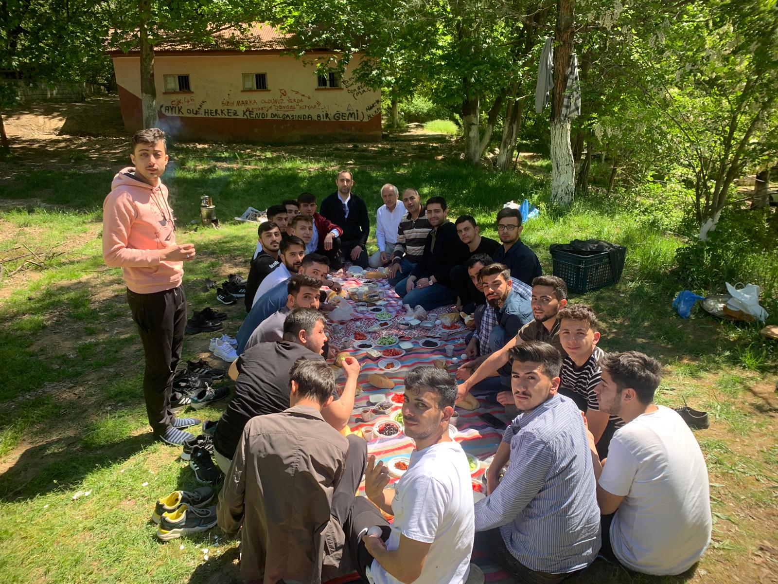 2021-2022 Bahar Döneminde Elektrik Programı Döngel Hidro Eektrik Santraline Yapmış Olduğu Teknik Gezi