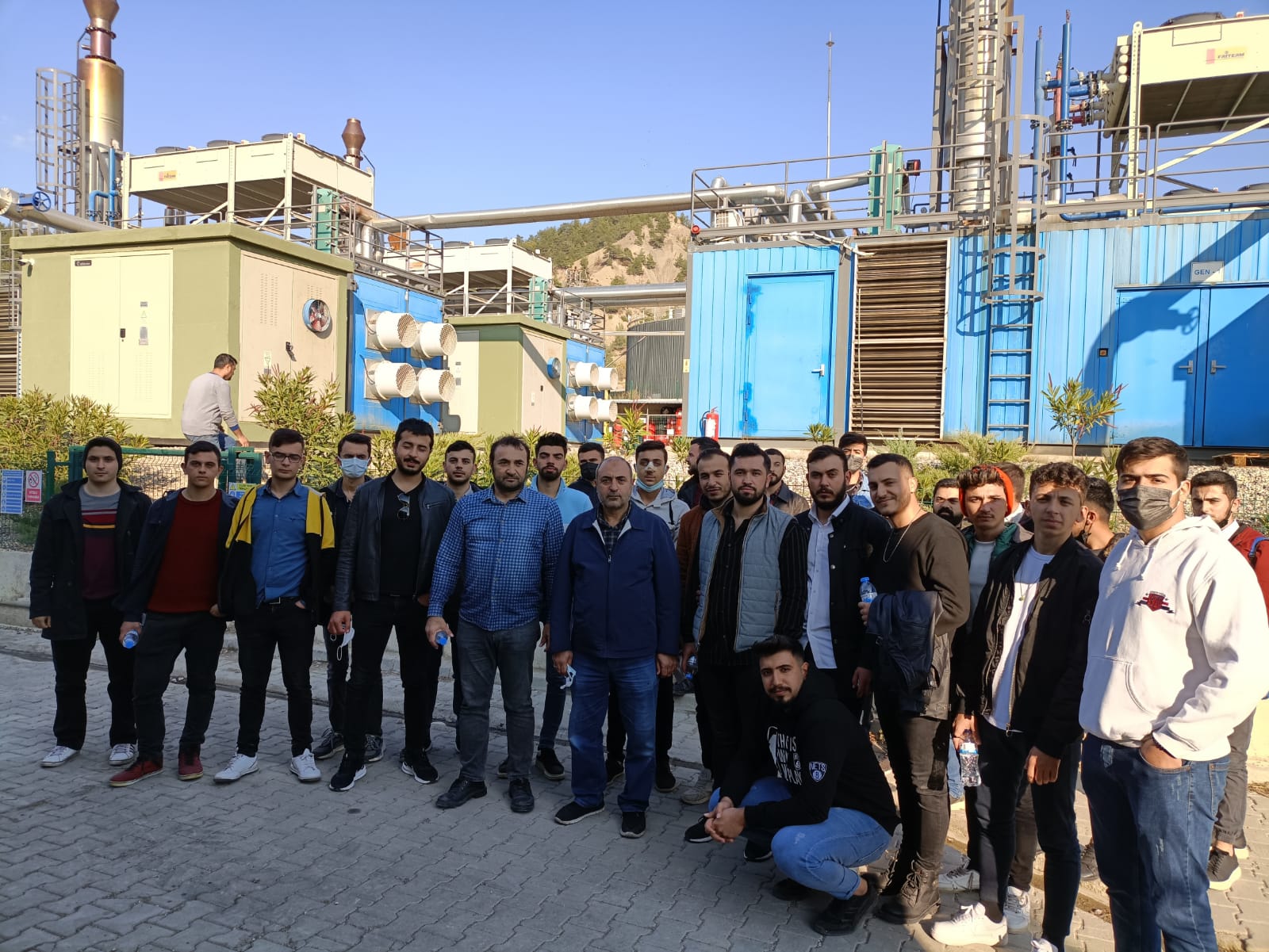 22.11.2021 Tarihinde Elektrik programı  öğrencileri ile K.Maraş Büyükşehir belediyesi - Öztürk enerji katı atık biyogaz ve elektik enerji  üretim tesislerini ziyaret 