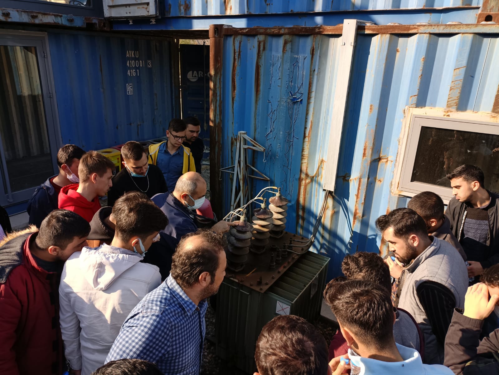 22.11.2021 Tarihinde Elektrik programı  öğrencileri ile K.Maraş Büyükşehir belediyesi - Öztürk enerji katı atık biyogaz ve elektik enerji  üretim tesislerini ziyaret 